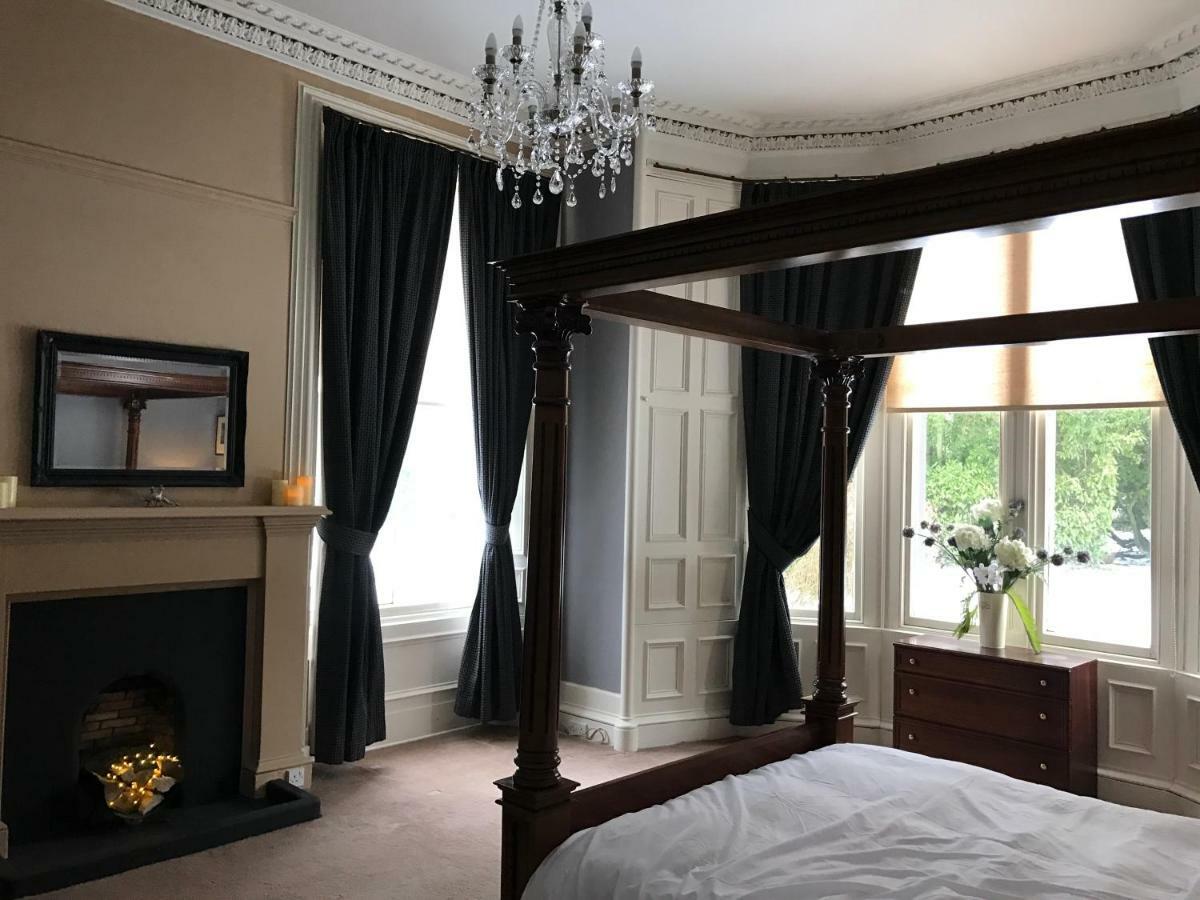Fernlea Spacious Apartment Arbroath Bagian luar foto