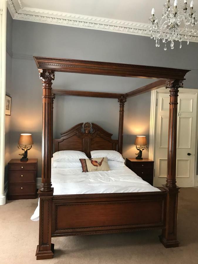 Fernlea Spacious Apartment Arbroath Bagian luar foto